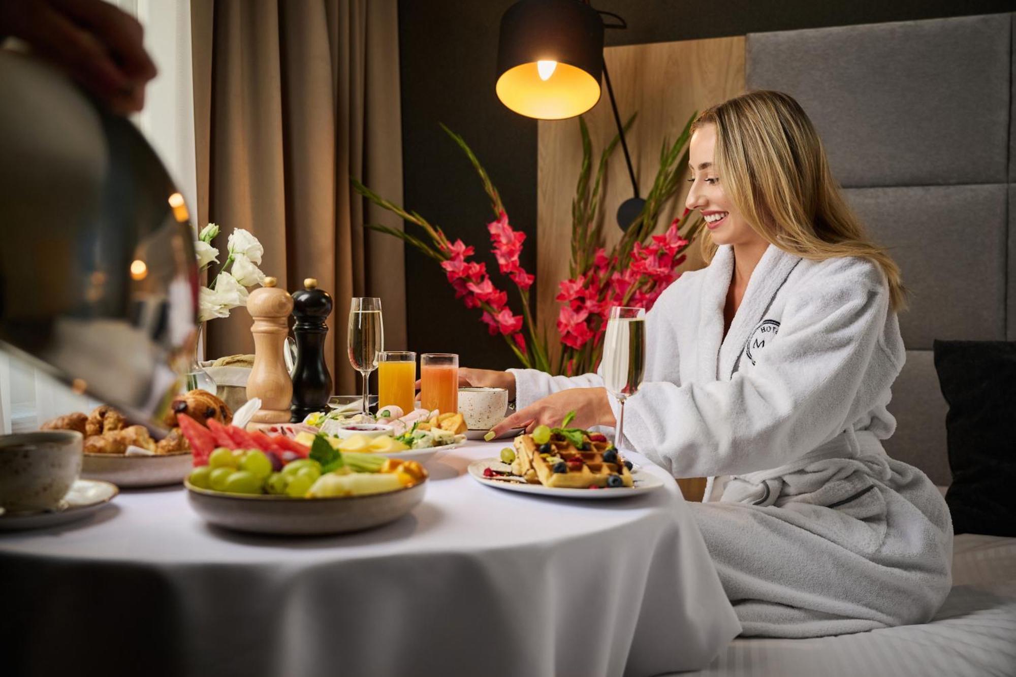 Hotel M29 Krasków Εξωτερικό φωτογραφία